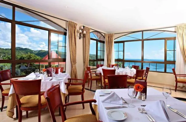 Restaurant hotel Bahia Principe Cayacoa Samana republique dominicaine